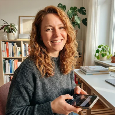 Julia B.